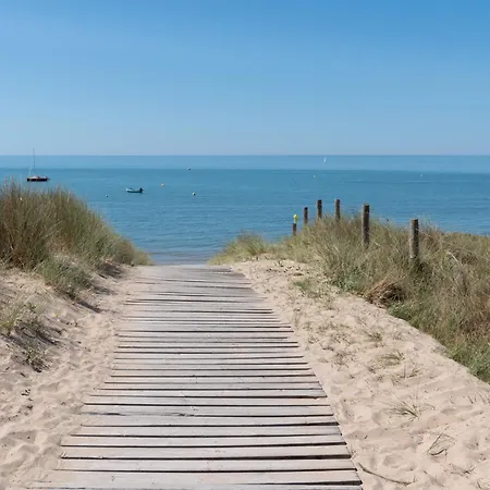 Le Lagon Bleu Holiday home *