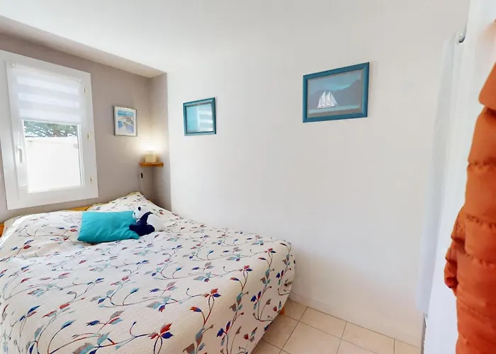 Holiday home Le Lagon Bleu